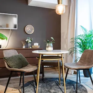  Appartamento Cozy Modern In Prague's Absolute Center Repubblica Ceca